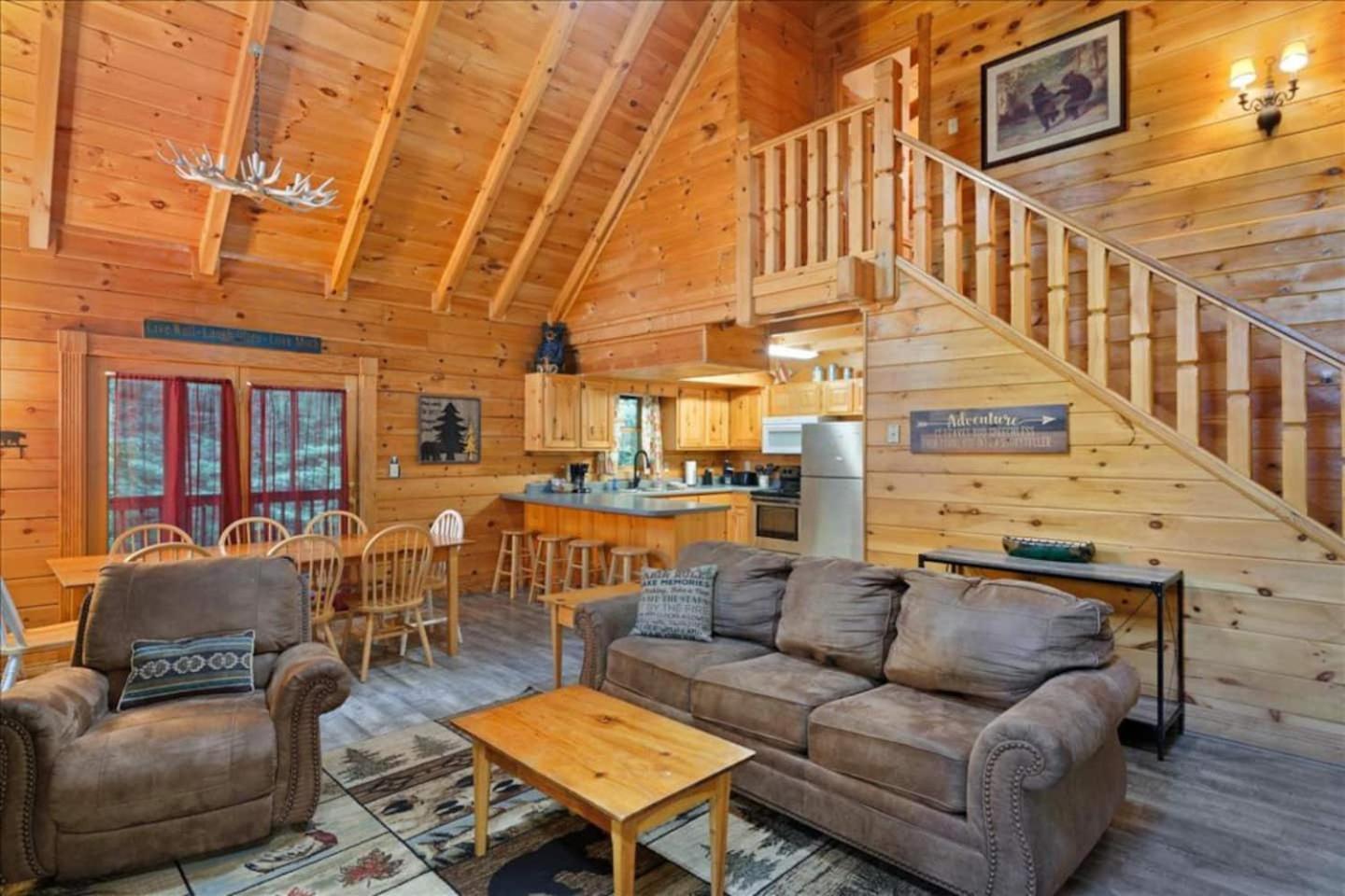 5Br Smoky Cabin Hot Tub, Games, 1 Mi To Parkway Pigeon Forge Zewnętrze zdjęcie
