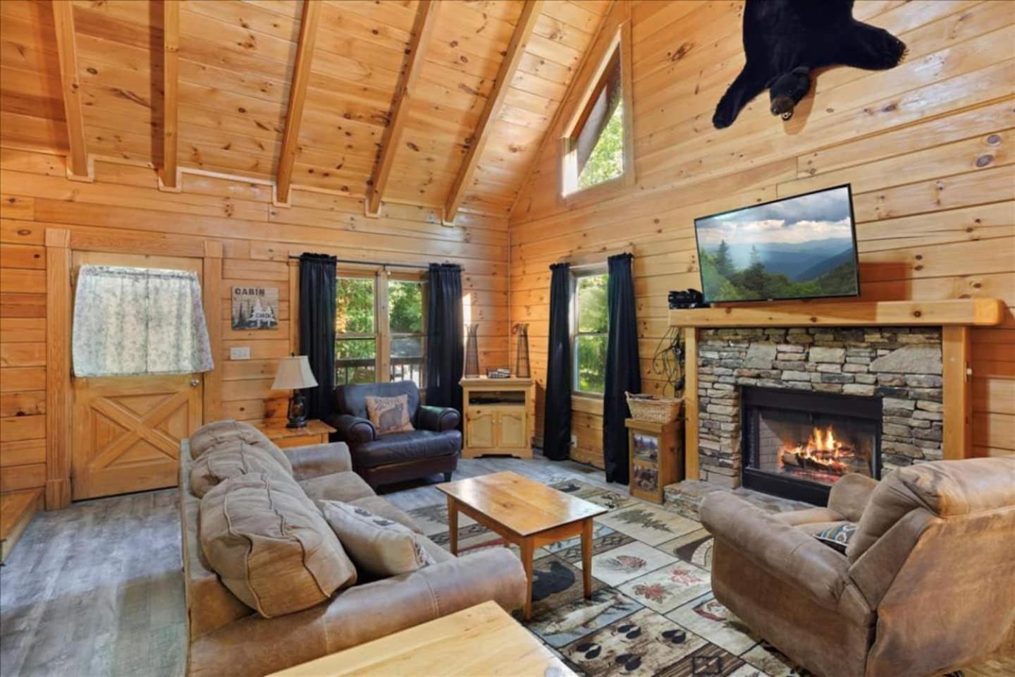 5Br Smoky Cabin Hot Tub, Games, 1 Mi To Parkway Pigeon Forge Zewnętrze zdjęcie