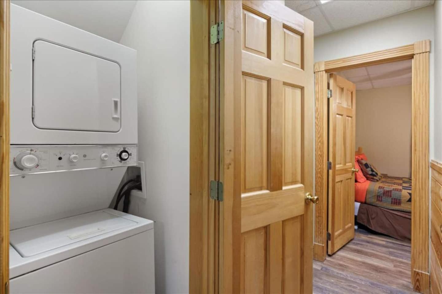 5Br Smoky Cabin Hot Tub, Games, 1 Mi To Parkway Pigeon Forge Zewnętrze zdjęcie