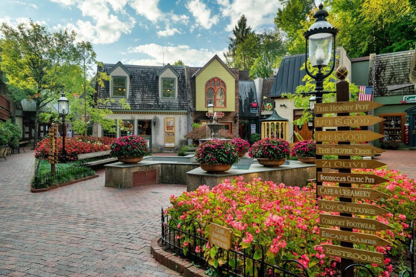 5Br Smoky Cabin Hot Tub, Games, 1 Mi To Parkway Pigeon Forge Zewnętrze zdjęcie